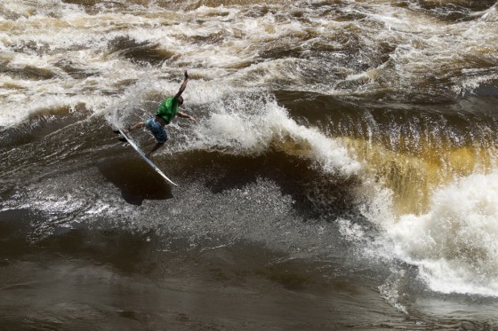 Surfing the Zambezi River, Gavin Sutherland